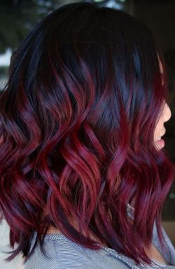 30 Gorgeous Dark Red Hair That’s so Hot Right Now